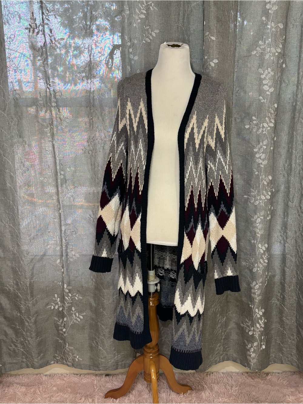 Long Open-Front Geometric Knit Cardigan - Gray, Black & Cream